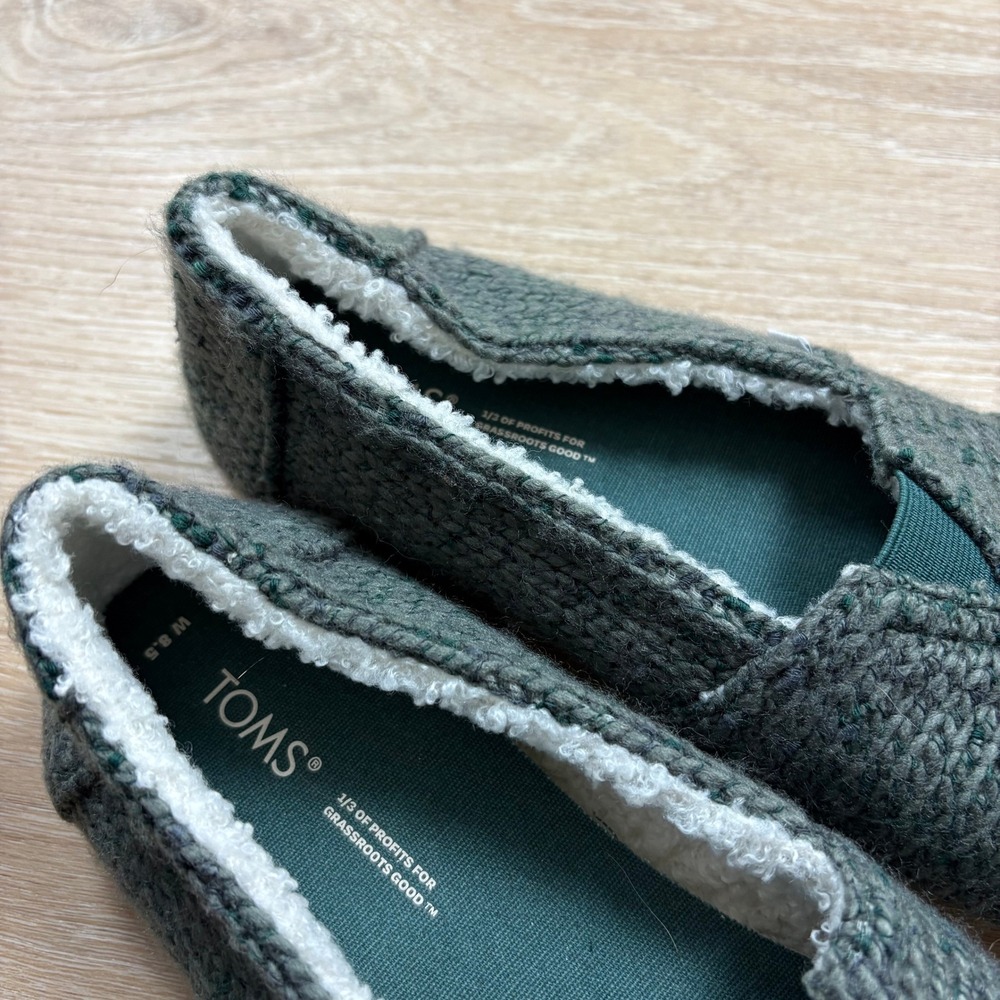 TOMS Knit Sherpa Lined Slip On Flats Shoes Women's 8.5 - Picture 2 of 5